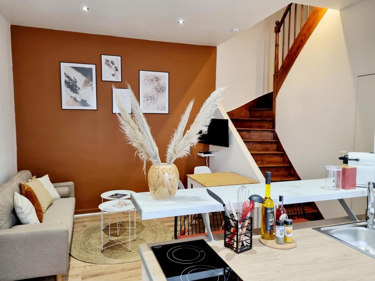 Appartement Meublés du chêne vert, cœur de Jarnac Extérieur photo