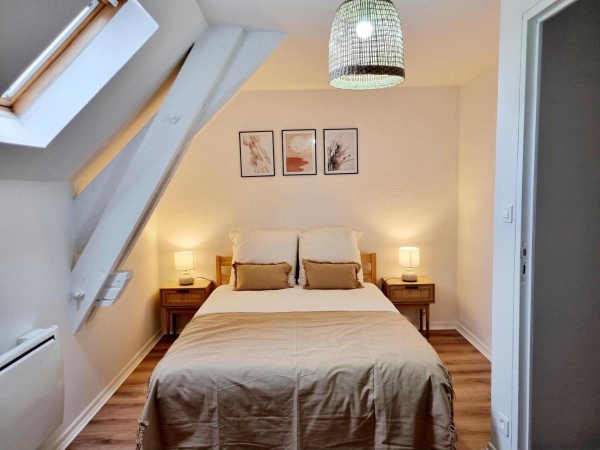 Appartement Meublés du chêne vert, cœur de Jarnac Extérieur photo